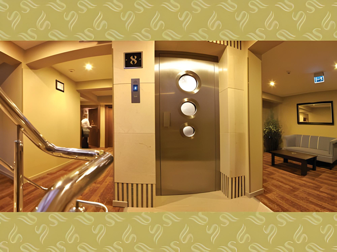 Others 4, Susuzlu Hotel, Konak