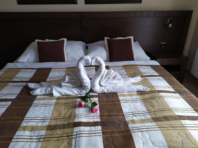 Bedroom 2, Hotel David with Free Parking, Košice IV