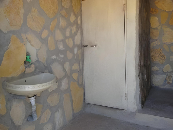 Bathroom, Al-Nawatef ECO camp- Dana Nature Reserve, Shoabak
