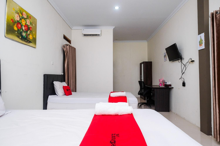 Bedroom 8