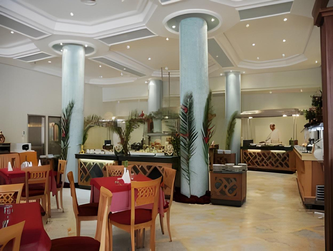 Food & Drinks 4, Royal Nozha, Nabeul