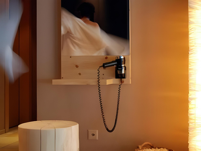 Bathroom 4, Sporthotel Pontresina, Maloja
