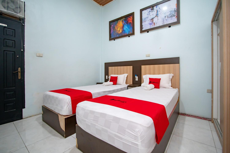 Bedroom 23