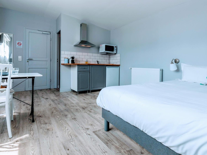 Bedroom 16