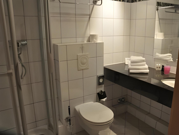 Bathroom 4, Aubis Hotel Sylt, Nordfriesland