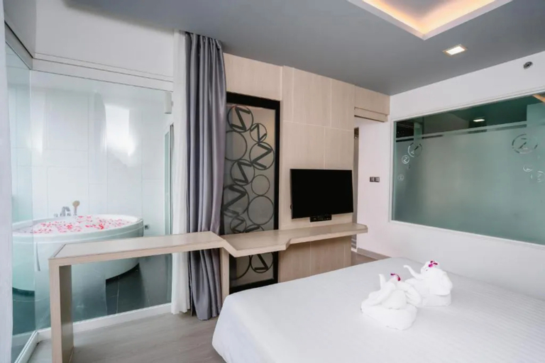 Bedroom 8