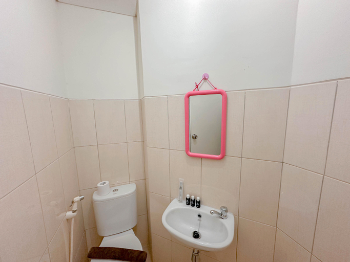 Bathroom 4
