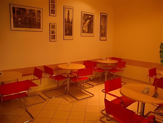 Others 5, Hotel Roberto, Sinaia