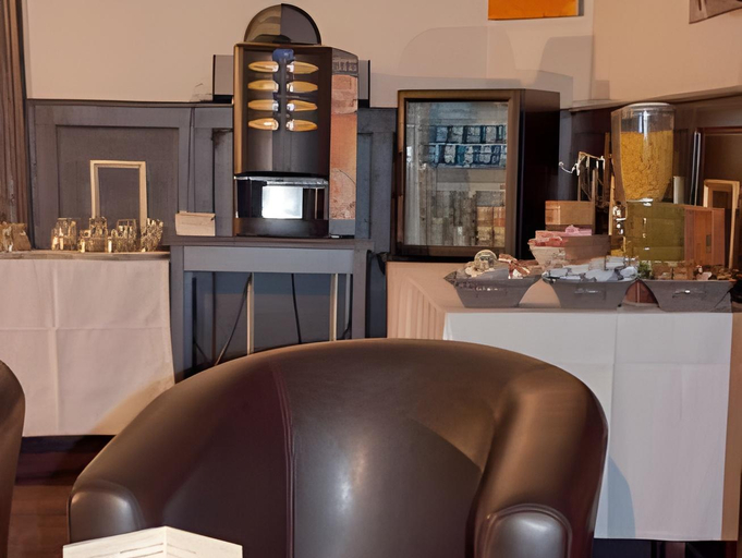 Food & Drinks 2, Brit Hotel Confort Auclair, Creuse
