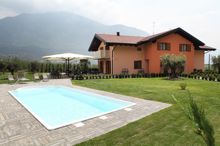 Others 4, Agriturismo Maso Miri, Trento