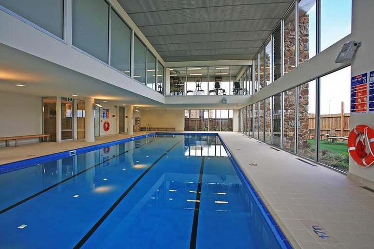 Others 5, Resort Hotel Room 226, Surf Coast - East