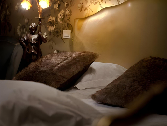 Bedroom 3, Main Street Hotel, West-Vlaanderen