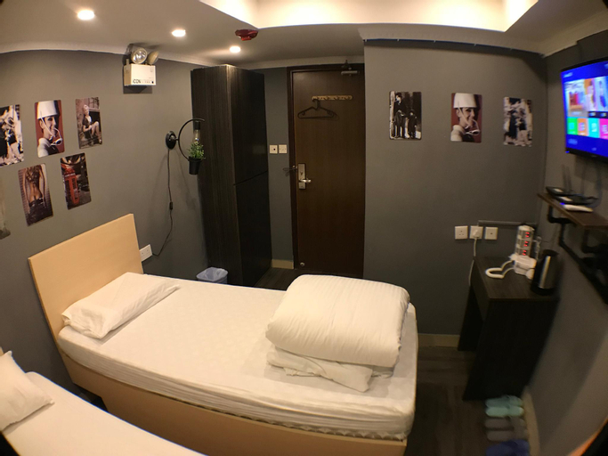 Bedroom 15