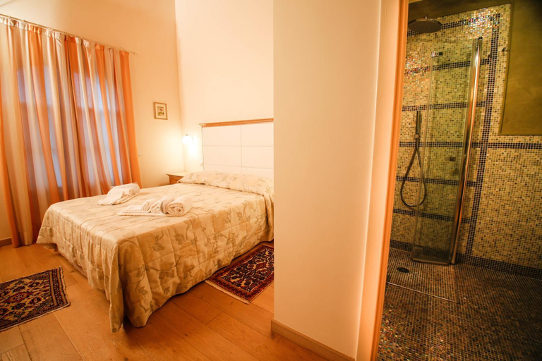Bedroom, Casa Montecuccoli, Florence