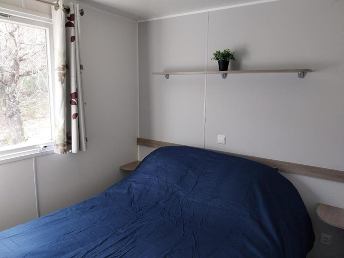 Bedroom 3, camping bonneval, Ardèche
