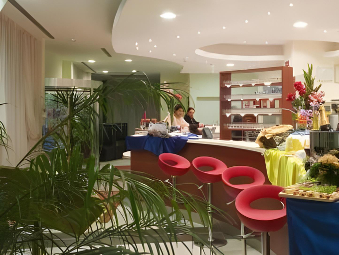 Food & Drinks 5, Green Hotel Ninfa, Torino