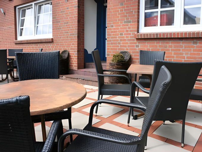 Others 4, Hotel Up Diek, Wittmund