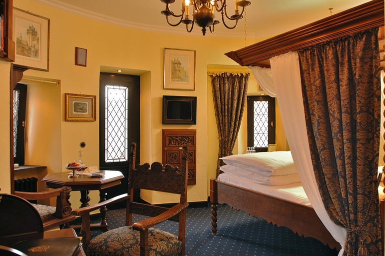 Bedroom 11