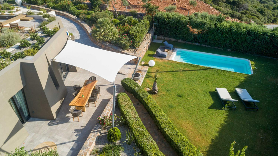 Garden 2, LITHARI Luxury Villa with Private Pool, Your Perfect Retreat, Crete, Crete