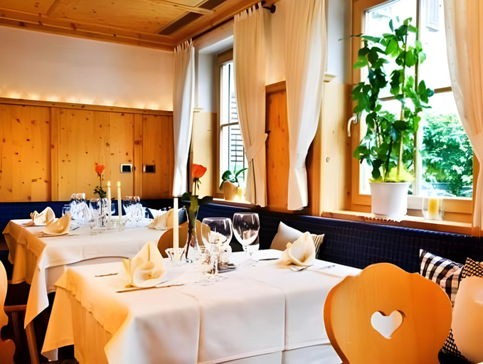 Food & Drinks 2, Hotel Blitzburg, Bolzano