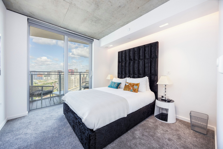 Bedroom 2, Koks Heights Executive One Bed Apartment, London