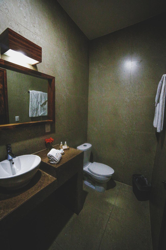 Bathroom 3, Hotel San Pablo, Colima