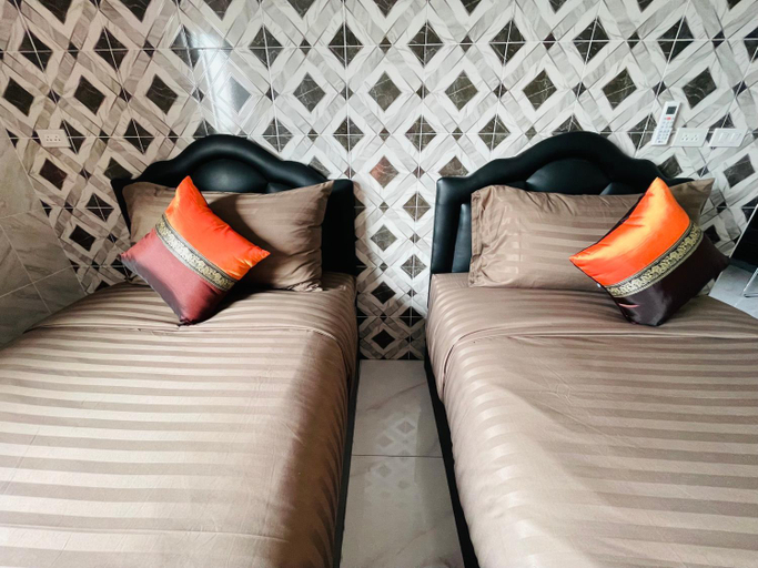 Bedroom 6