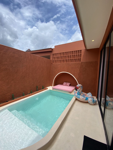 Swimming Pool 5