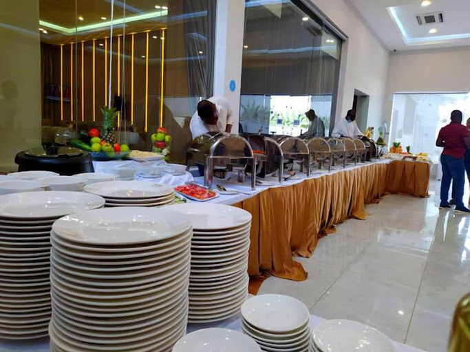 Food & Drinks 4, Viva Suites, Ilorin East