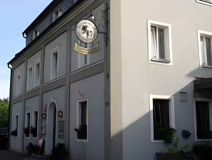 Others 4, Frankischer Gasthof Lutz, Würzburg