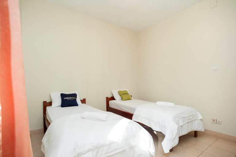 Bedroom 16
