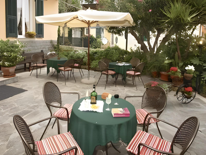 Food & Drinks 5, Hotel Villa Bianca, Savona