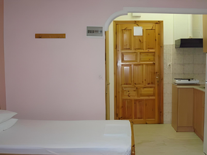 Bedroom 2, Hotel Filoxenia, Central Macedonia