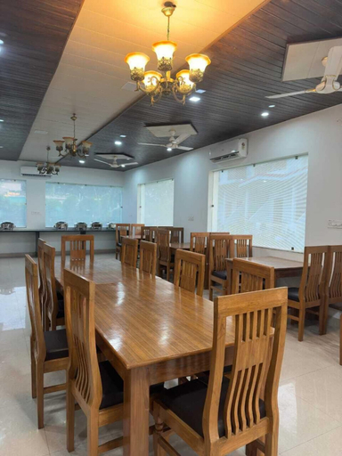 Food & Drinks 5, Kuyal Corbett Resort, Nainital