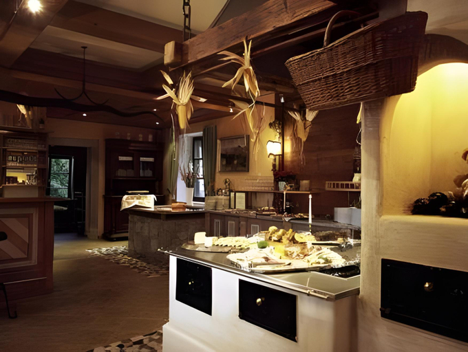 Food & Drinks 4, Hotel & Restaurant Ragginger Attersee, Vöcklabruck