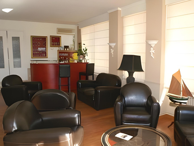 Public Area 2, Cit'Hotel Imperial, Hérault