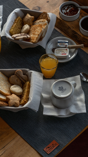 Food & Drinks, El Hostal del Rio, Aluminé