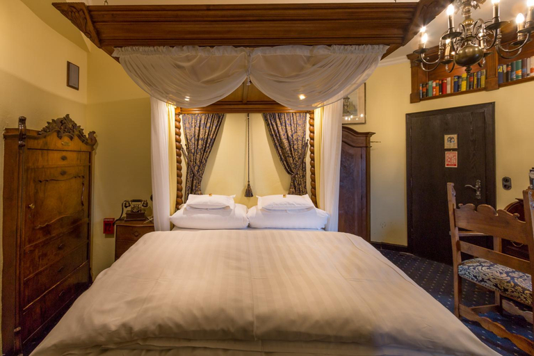Bedroom 8