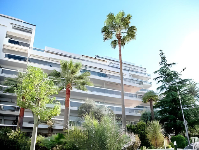 Others 2, Residence Pierre & Vacances La Rostagne, Alpes-Maritimes