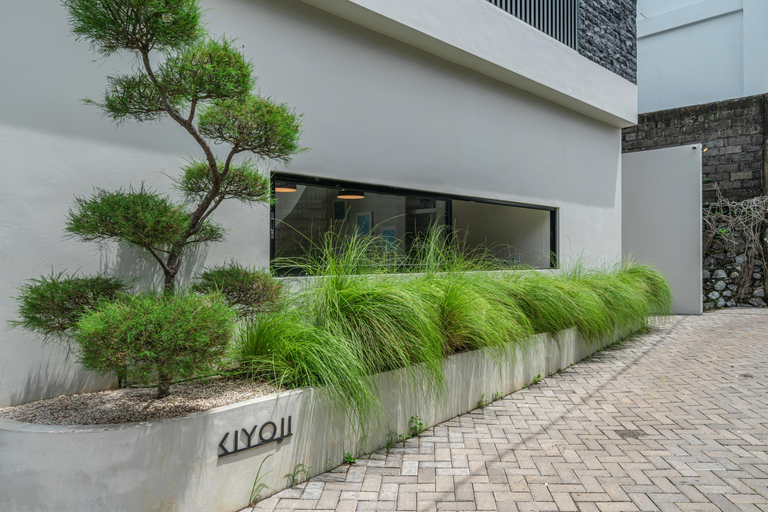 Exterior & Views 2, Villa Kiyoji: Brand New Minimalistic 3BR in Umalas, Badung