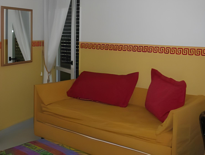Bedroom 3, Hotel Calypso, Napoli