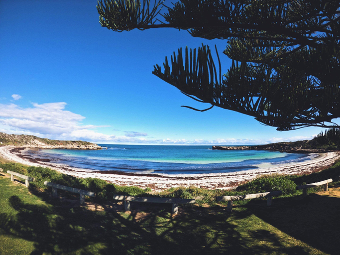 Others 3, Center Break beach stay, Coorow