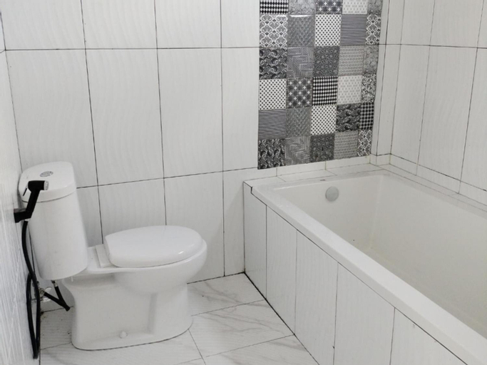 Bathroom 4