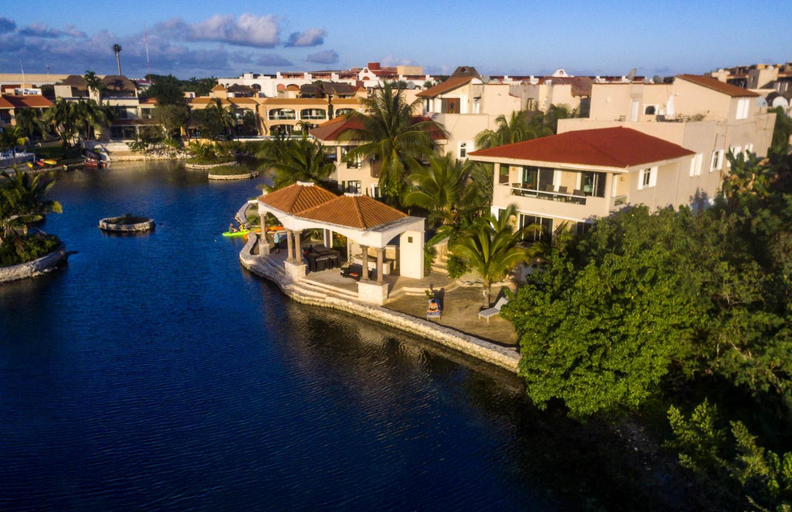 Others 4, Condo Bellmare, Cozumel