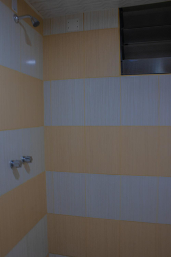 Bathroom 4, Residencial Tablada, Cercado