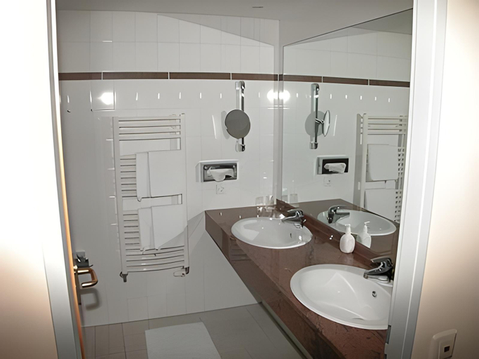 Bedroom 4, Ringhotel Am Stadtpark, Unna