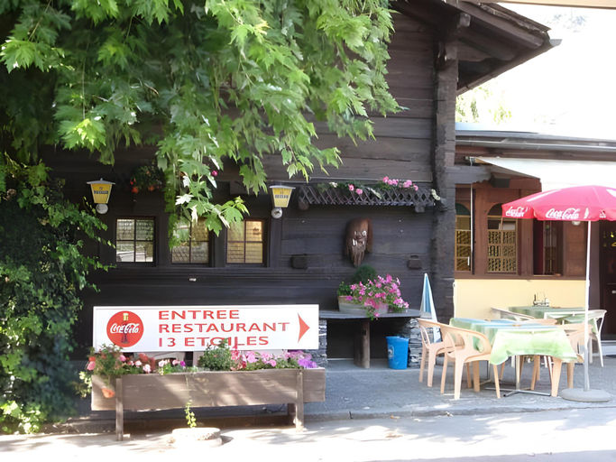 Others 2, Motel-Restaurant 13 Etoiles, Sierre