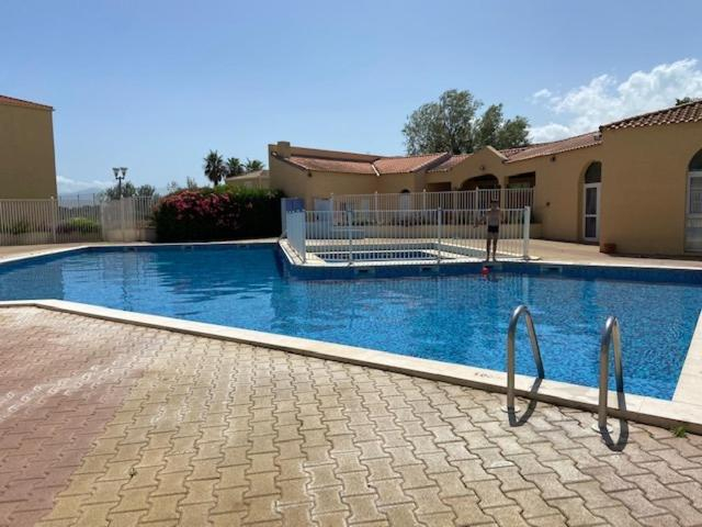 Appartement T2 pour 4 Personnes Residence avec piscine 4EURO213 Nice apartment with swimming pool, Pyrénées-Orientales