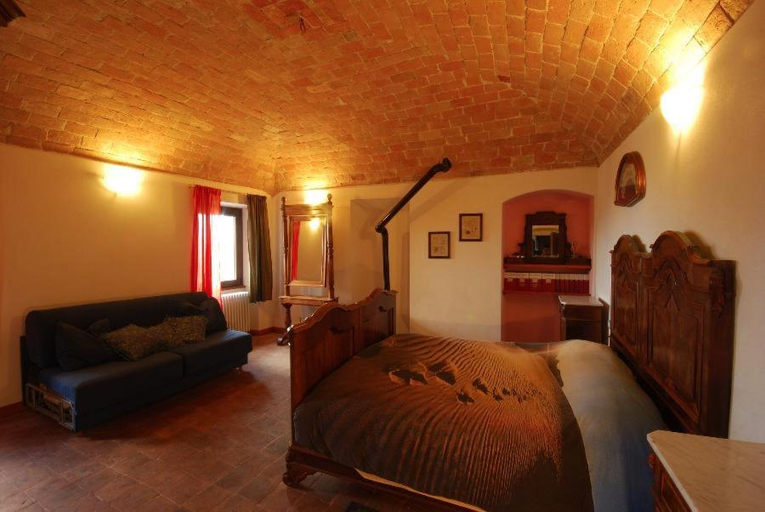Bedroom 2, Bed&climb Orco, Savona