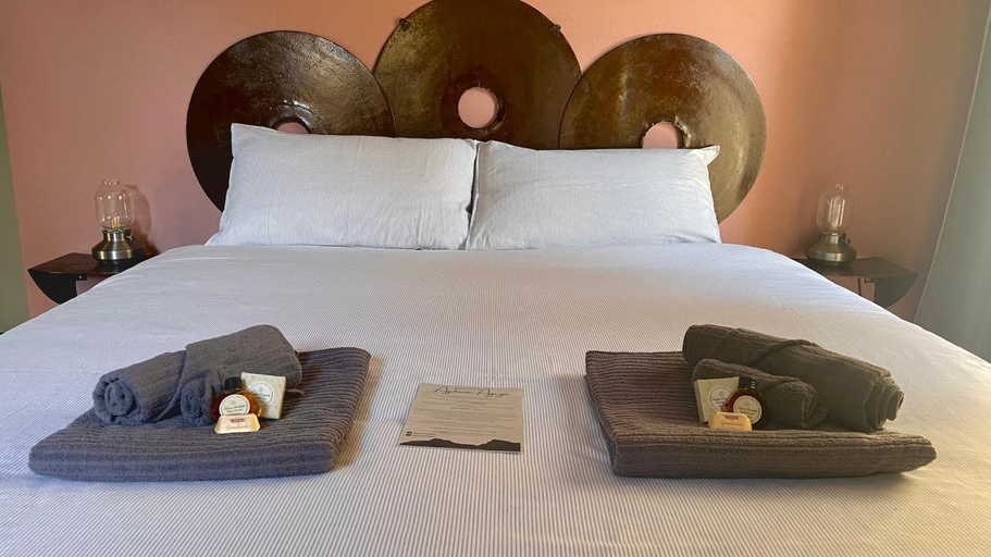 Bedroom 13